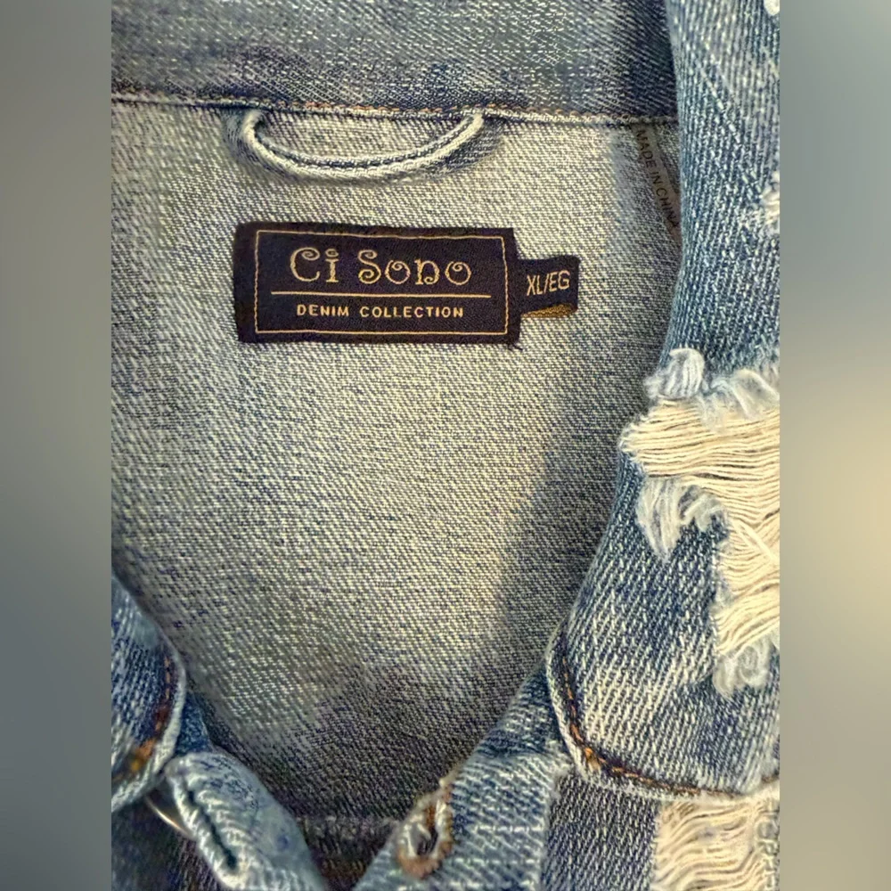 Women’s Jean jacket XL - Picture 3 of 6
